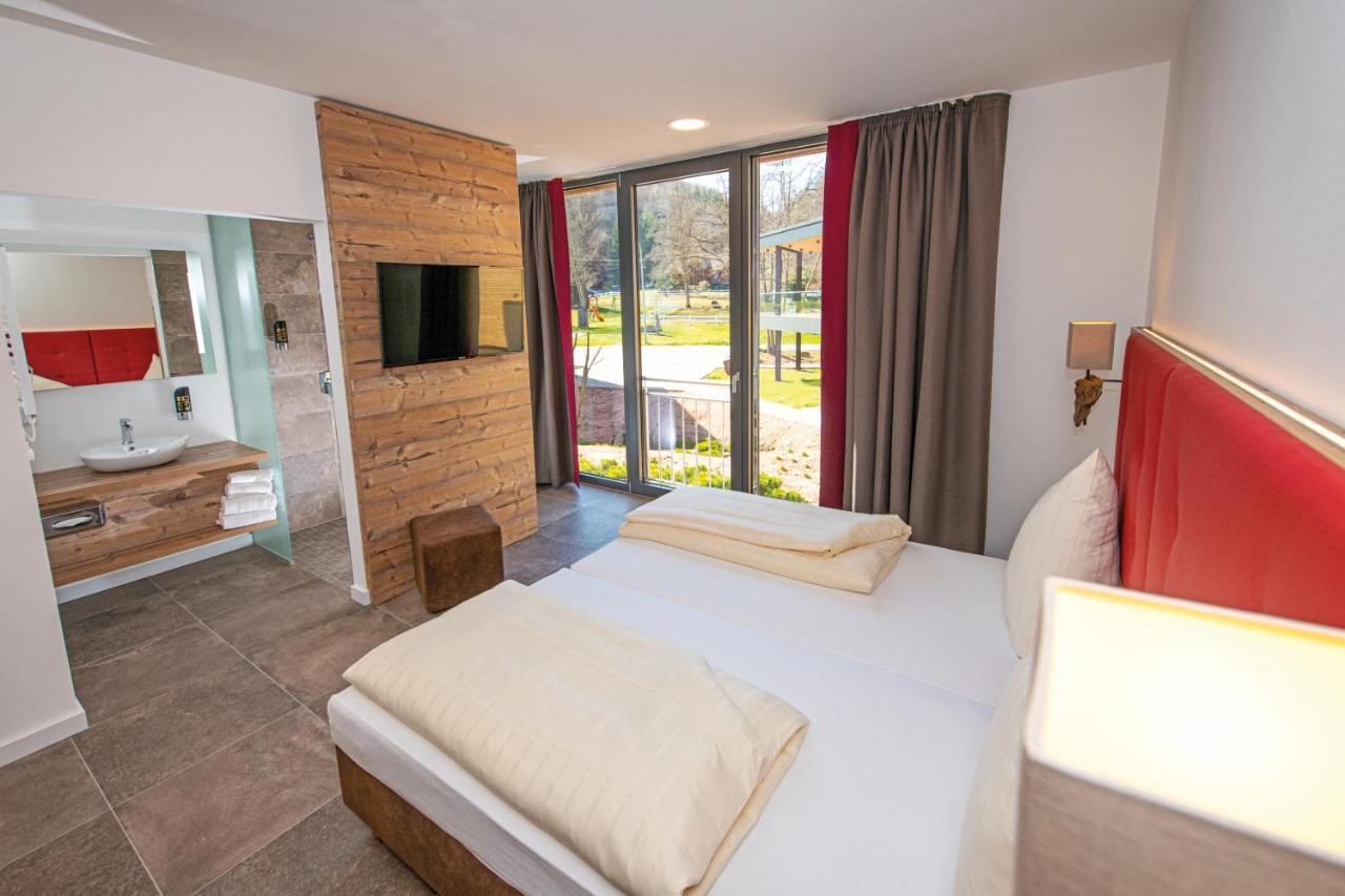Landhotel Weihermuehle Thaleischweiler-Froschen Exterior photo