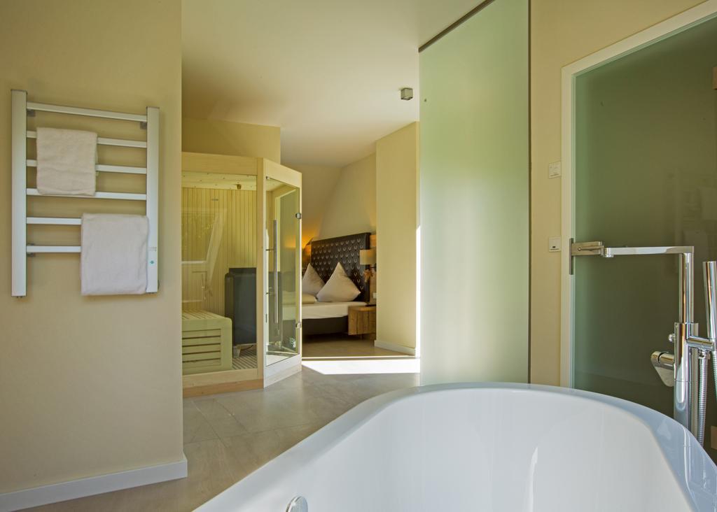 Landhotel Weihermuehle Thaleischweiler-Froschen Room photo